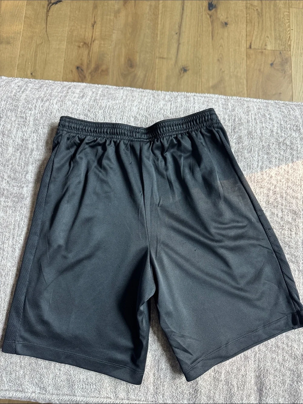 Nike Boys Black Dri Fit Shorts Large Gym Basketball